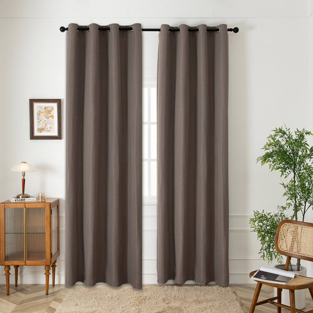 Κουρτίνα Blackout Jacquard σκίασης με 8 μεταλλικούς κρίκους Glare Art 8444 140×270 Μόκα